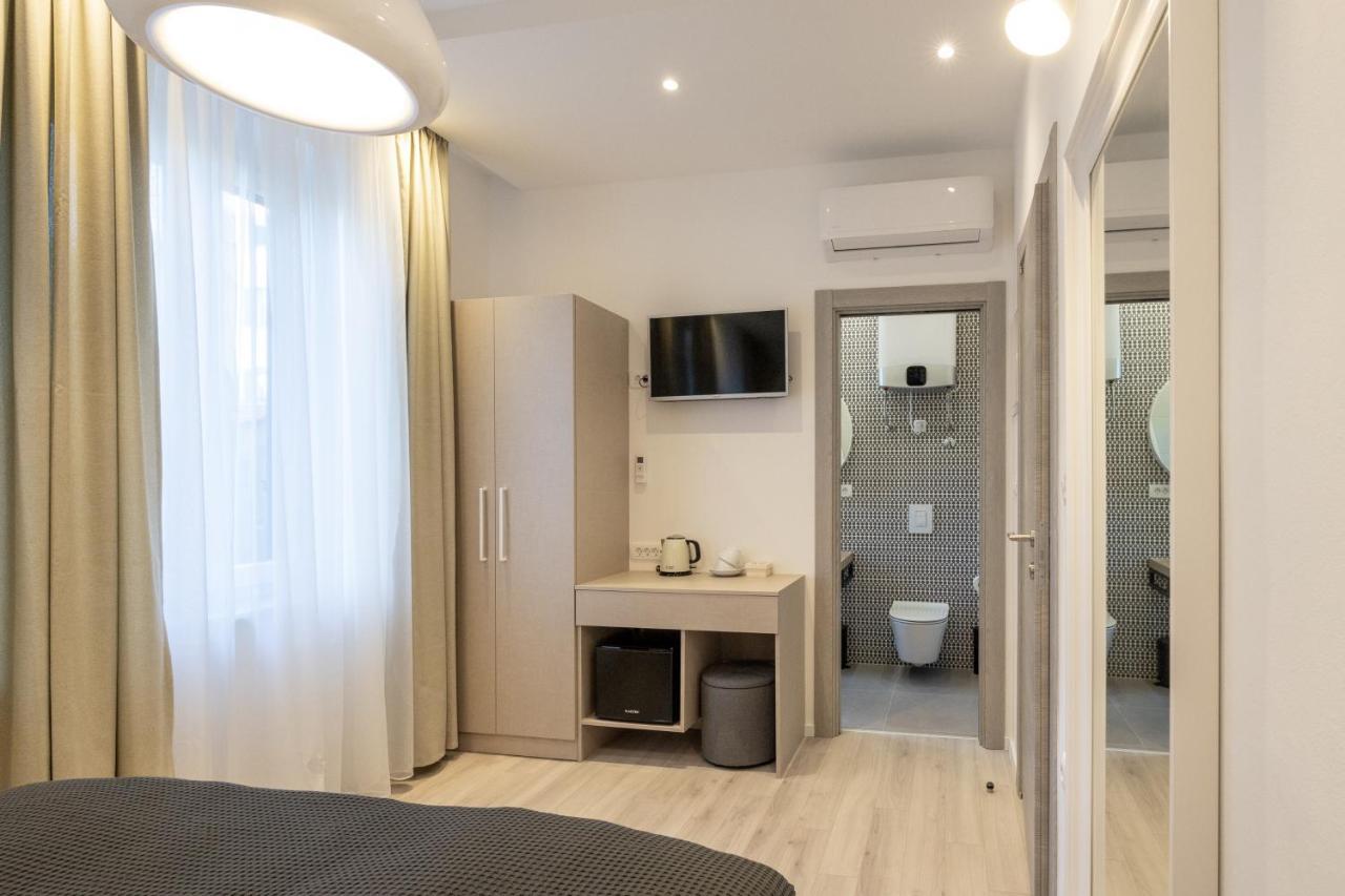 Sweet Dreams-Old Town Hotel Split Bagian luar foto
